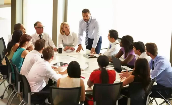 bases del liderazgo empresarial